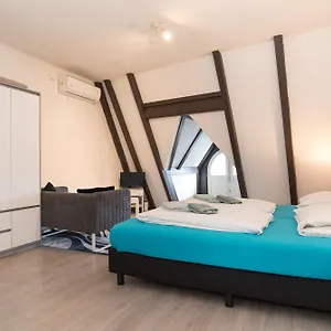 Apartment Redlight District Smokers Friendly Private, Amsterdam